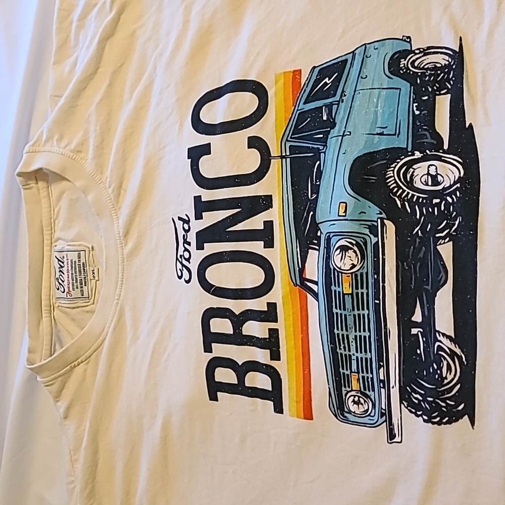 American Neddle Ford Bronco Graphic Tee 2XL